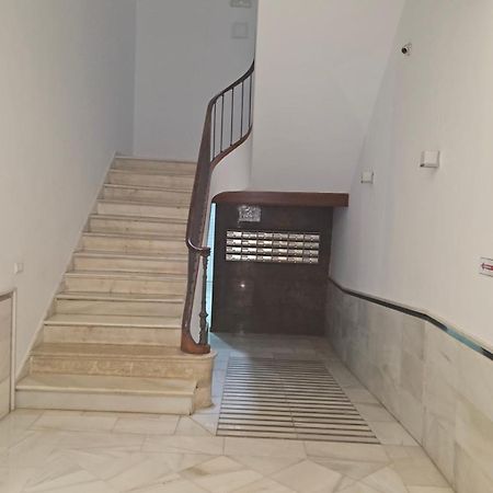 Chic Casa Cathedral At Calle Fresca 2-Bedroom Apartment In Malaga City Center Dış mekan fotoğraf